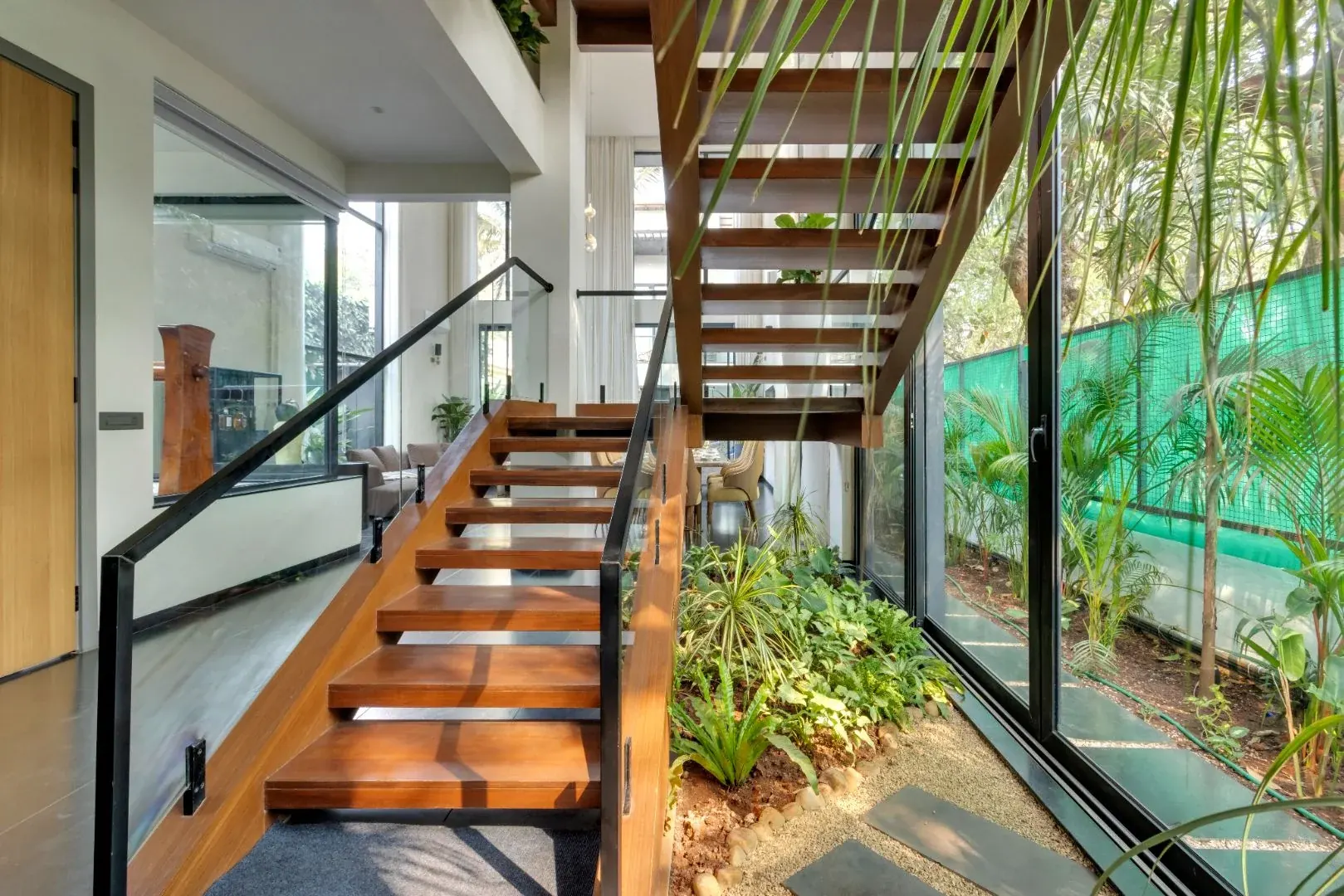 5 bhk villa in anjuna – photo 3